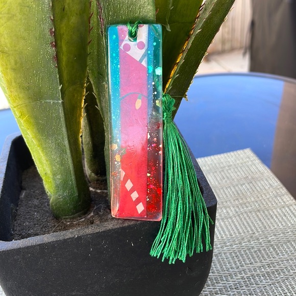 XMAS Handmade Festive Holiday Bookmark small Red Green with Red Strip - Picture 4 of 9